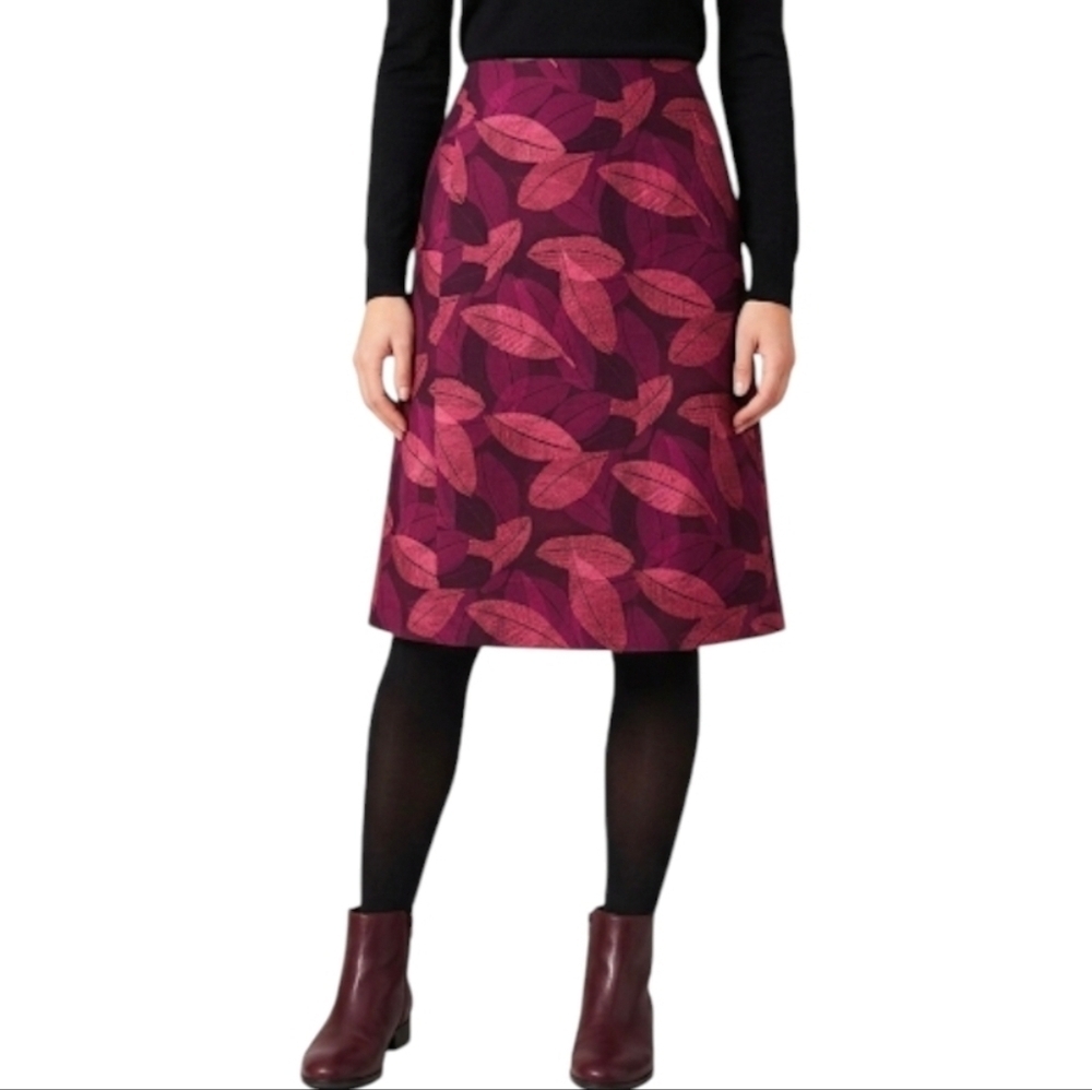 New York & Co Leaf Mid Length Lightweight Skirt